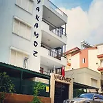 Yakamoz Pansiyon